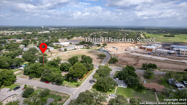 840 Cherry, Uvalde, Texas image 29