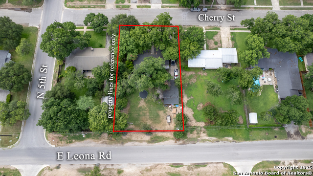 840 Cherry, Uvalde, Texas image 34