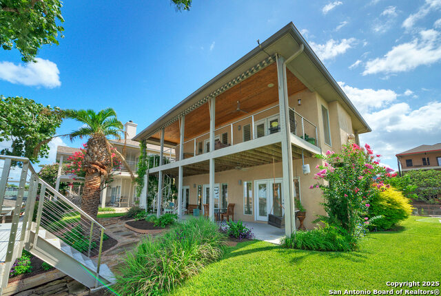 204 N Waterway Dr, Kingsland, Texas image 2