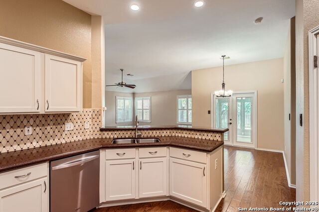 119 Jardin Vista, San Antonio, Texas image 11