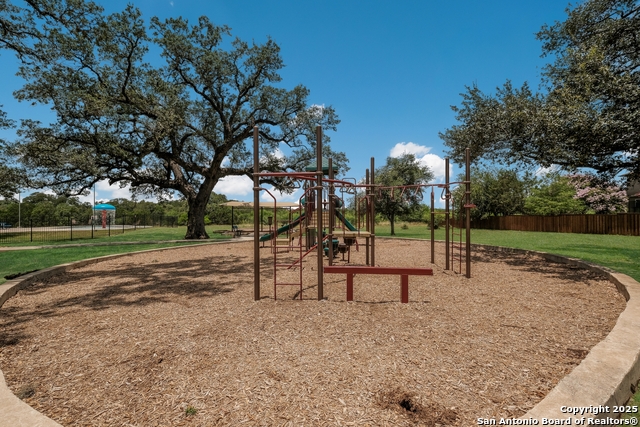 6030 Akin Elm, San Antonio, Texas image 28
