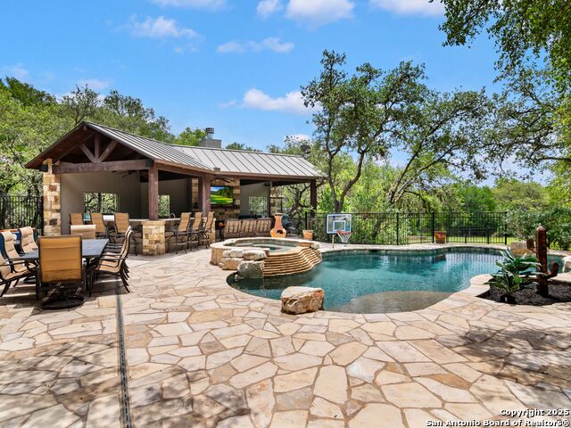 6 De Zavala, Shavano Park, Texas image 38