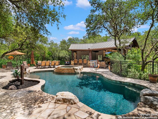 6 De Zavala, Shavano Park, Texas image 44