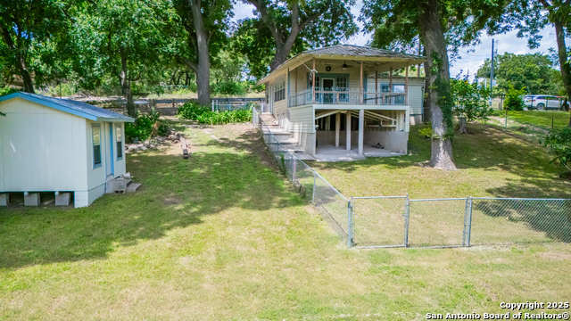 9071 Fm 725, McQueeney, Texas image 1
