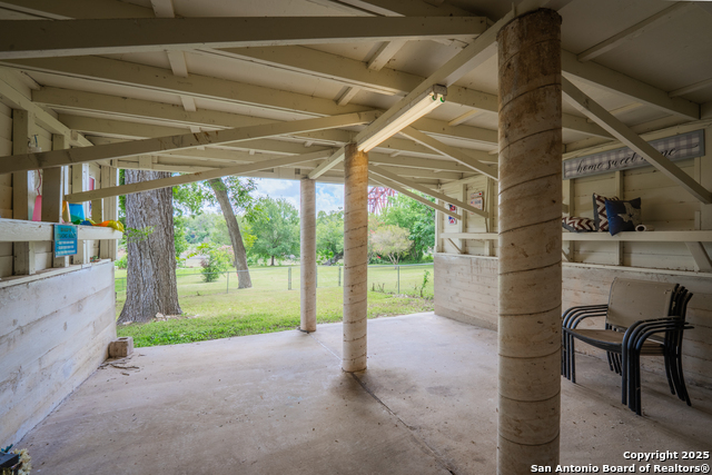 9071 Fm 725, McQueeney, Texas image 23