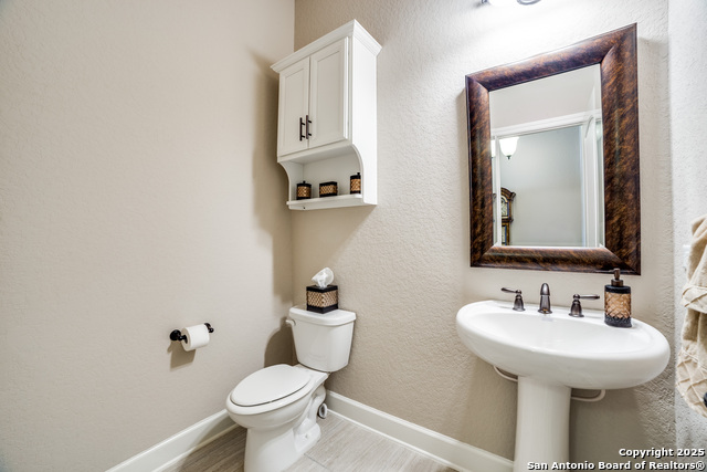 8823 Whisper Gate, Boerne, Texas image 5