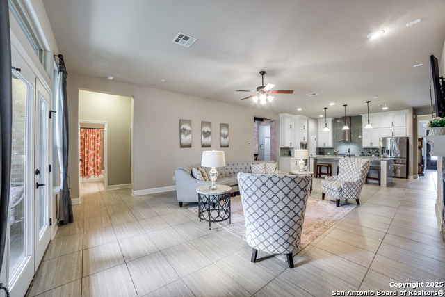 8823 Whisper Gate, Boerne, Texas image 6
