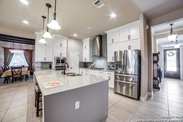 8823 Whisper Gate, Boerne, Texas image 9
