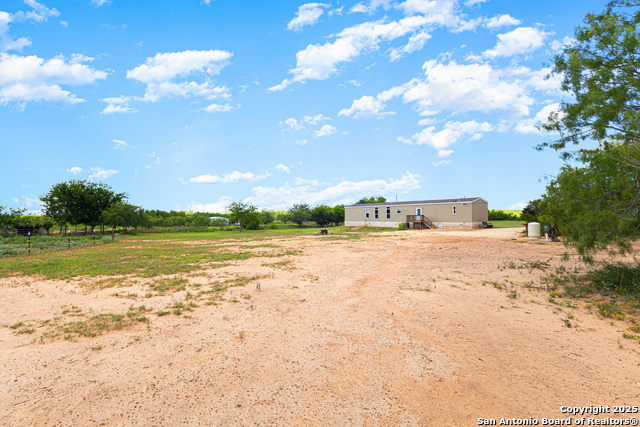 2561 County Road 3000, Pearsall, Texas image 32