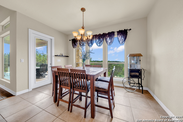 10210 Rafter O Trail, Helotes, Texas image 12