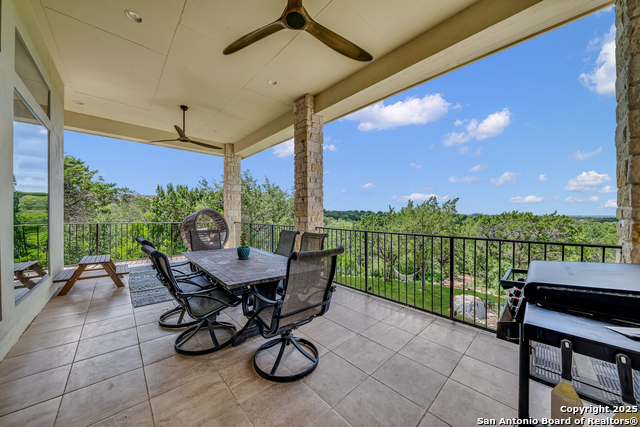 10210 Rafter O Trail, Helotes, Texas image 34