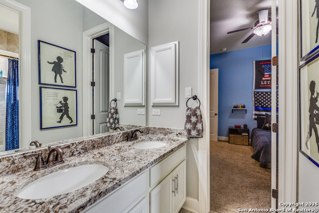 8822 Whisper Gate, Boerne, Texas image 20