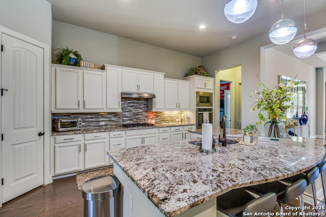 8822 Whisper Gate, Boerne, Texas image 7