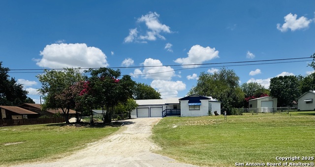 8287 S Fm 2790 W, Somerset, Texas image 1