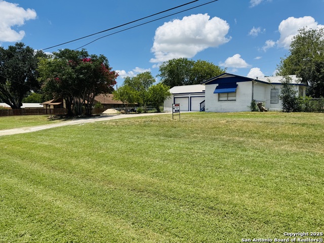 8287 S Fm 2790 W, Somerset, Texas image 3