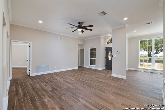 124 County Road 4712, Castroville, Texas image 15