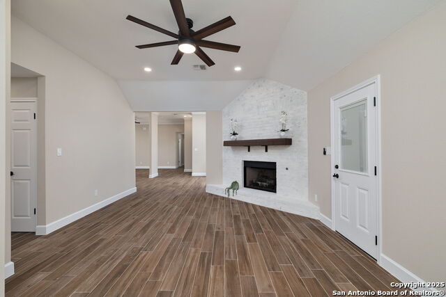 124 County Road 4712, Castroville, Texas image 17