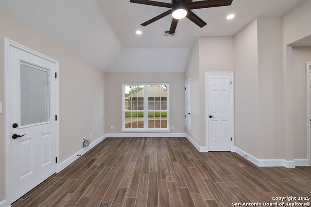 124 County Road 4712, Castroville, Texas image 18