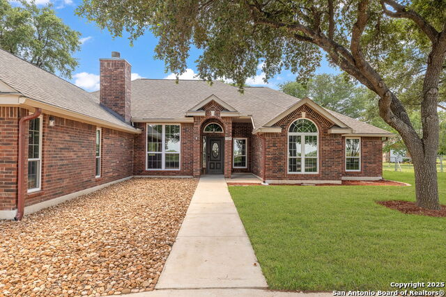 124 County Road 4712, Castroville, Texas image 2
