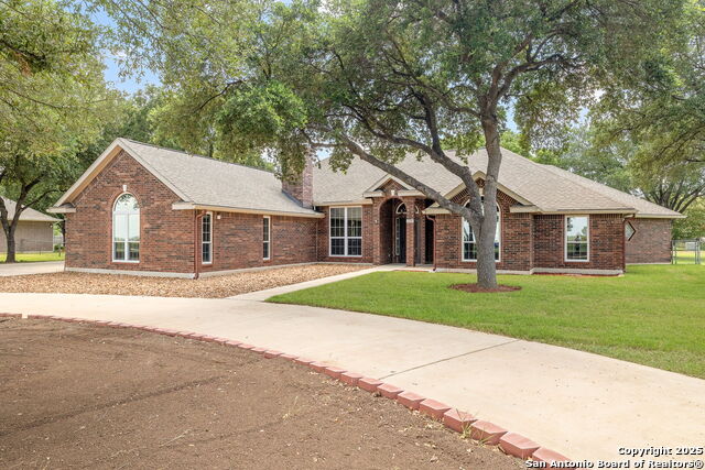 124 County Road 4712, Castroville, Texas image 5