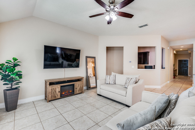 10727 Texas Star, Helotes, Texas image 3