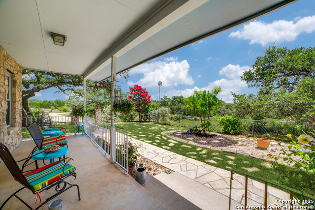 20892 Bluehill Pass, Helotes, Texas image 19