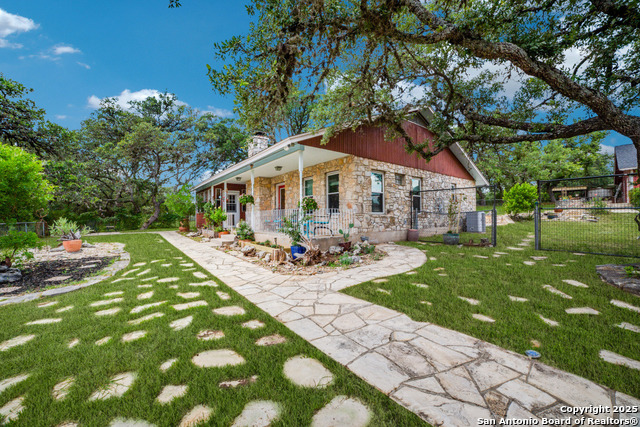 20892 Bluehill Pass, Helotes, Texas image 2