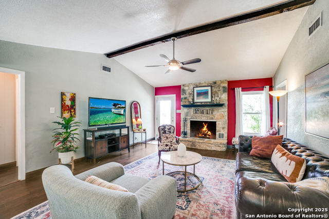 20892 Bluehill Pass, Helotes, Texas image 3