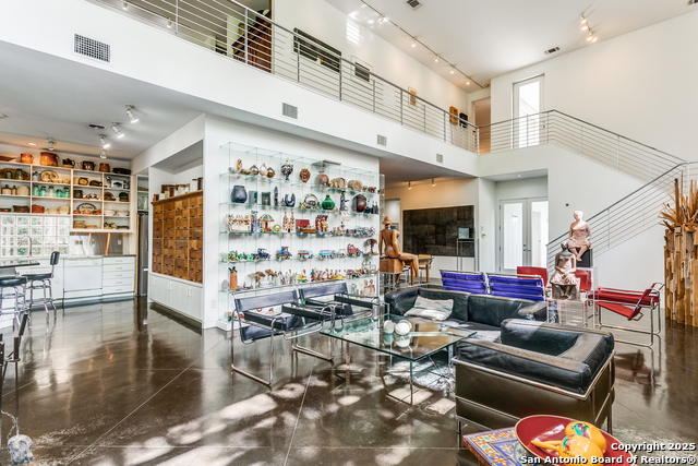 130 Barilla Place, Alamo Heights, Texas image 8