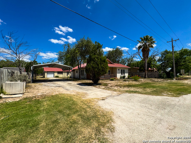 102 N Fort, Brackettville, Texas image 2