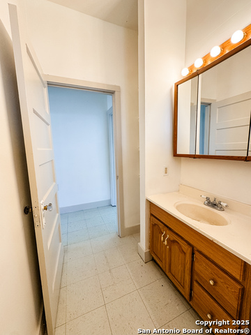 102 N Fort, Brackettville, Texas image 33