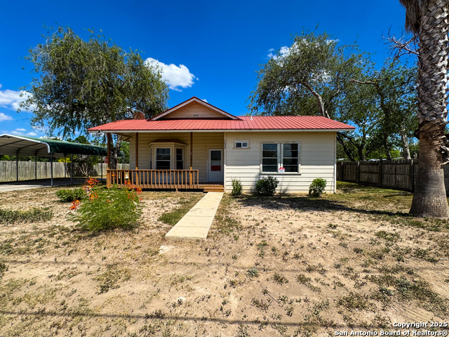 102 N Fort, Brackettville, Texas image 4