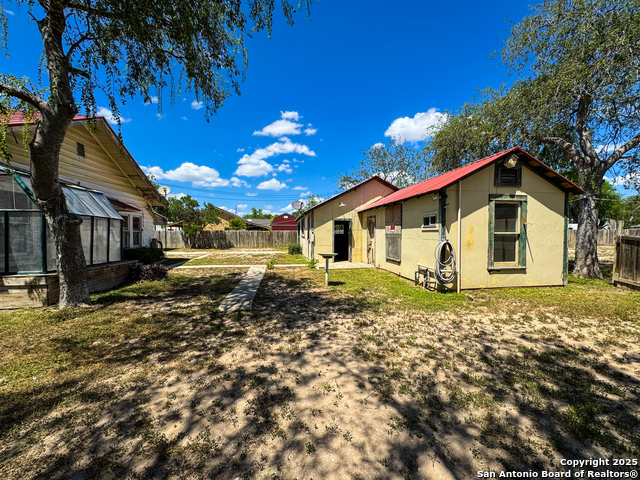 102 N Fort, Brackettville, Texas image 41