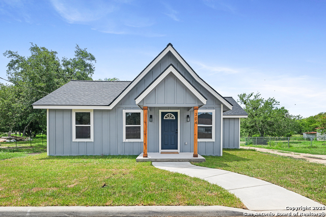 304 Westmeyer, Poth, Texas image 1