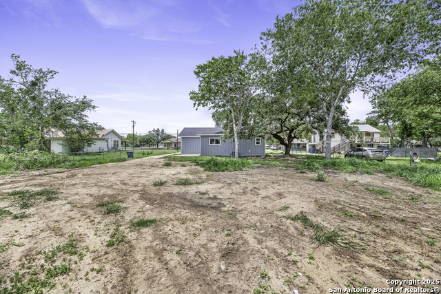 304 Westmeyer, Poth, Texas image 27