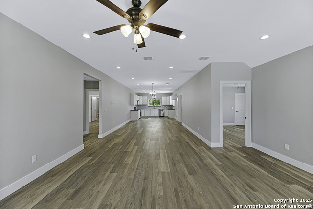 304 Westmeyer, Poth, Texas image 4