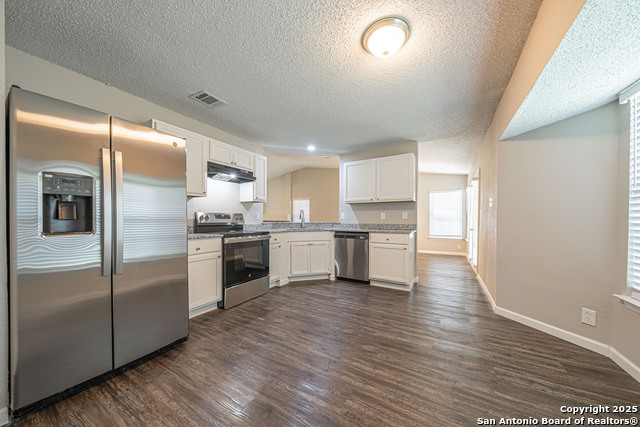 9827 Delta Ridge, Converse, Texas image 12