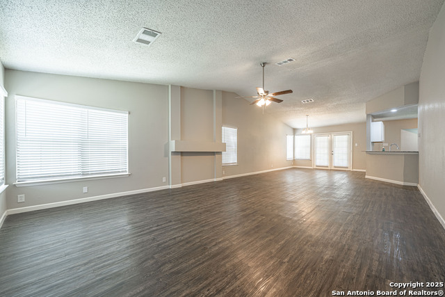 9827 Delta Ridge, Converse, Texas image 5