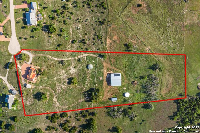 289 Scenic Outlook, Fredericksburg, Texas image 2