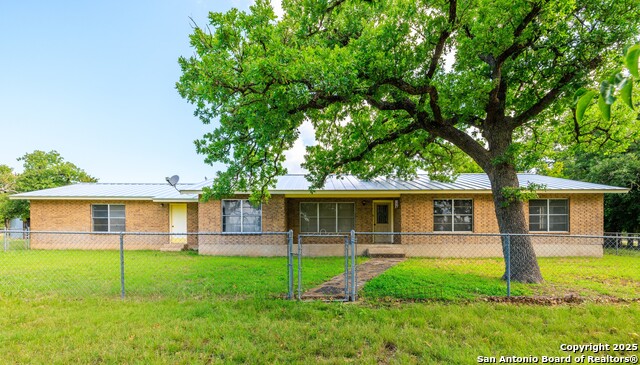 8218 N Us Hwy 87, Fredericksburg, Texas image 1