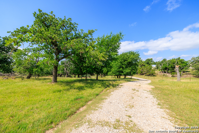 8218 N Us Hwy 87, Fredericksburg, Texas image 18