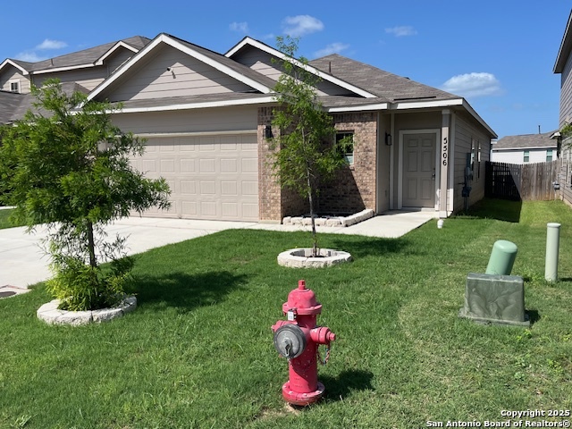 5506 Daniel Way, Saint Hedwig, Texas image 1
