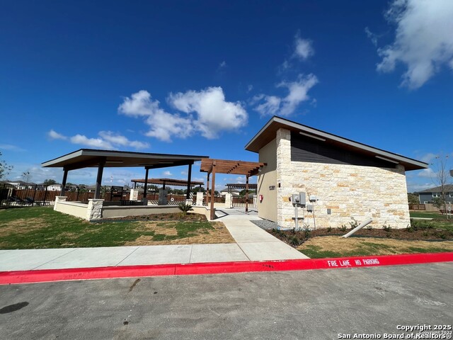 5506 Daniel Way, Saint Hedwig, Texas image 13