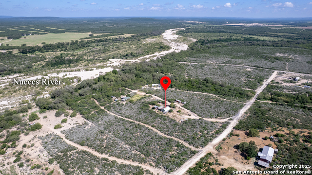 TBD W Peggy Pave   H90w,c202, Uvalde, Texas image 26