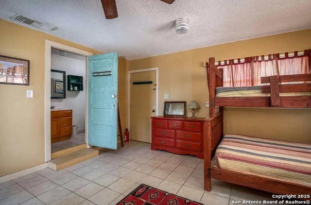 100 Hillcrest, Del Rio, Texas image 23