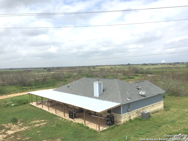 1571 State Highway 173, Bigfoot, Texas image 1