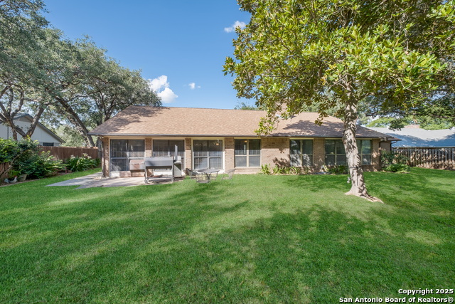 1115 Cardinal St, Pleasanton, Texas image 28