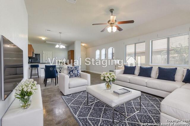 1469 Twin Cv, Kyle, Texas image 4