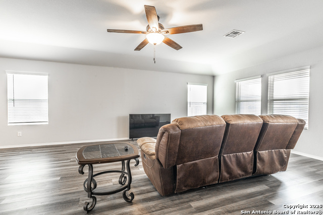 2931 Daisy Meadow, New Braunfels, Texas image 12