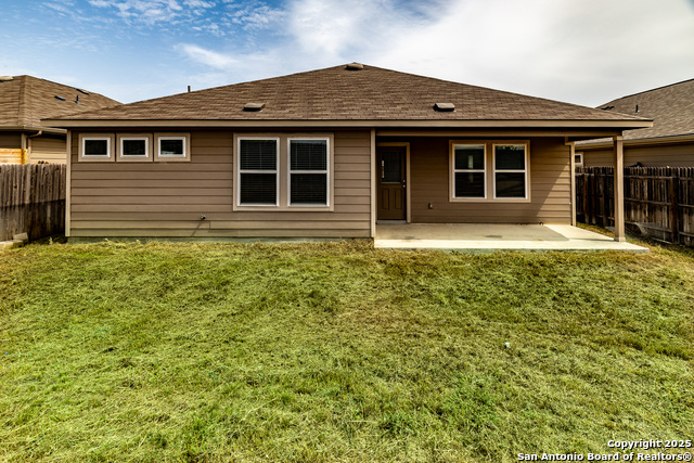 2931 Daisy Meadow, New Braunfels, Texas image 33